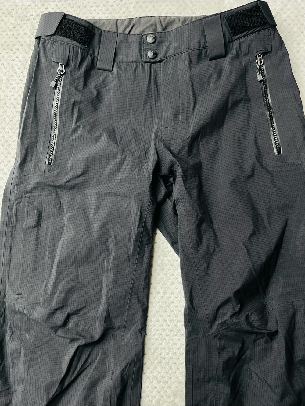 REI Black Men's Lightweight Cargo Trekking/rain/snow shell pants